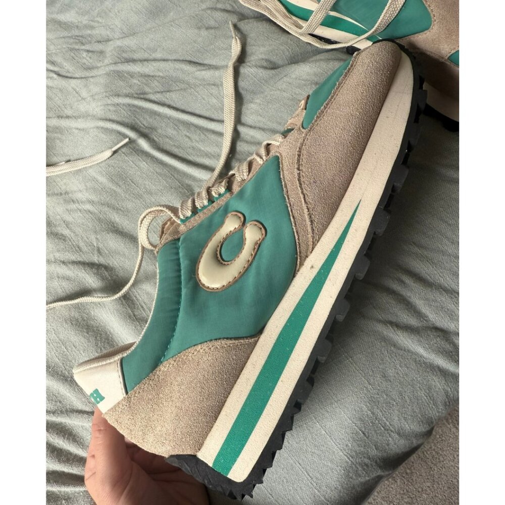 Coach Women's Sneakers in Teal and Beige - Picture 2 of 8